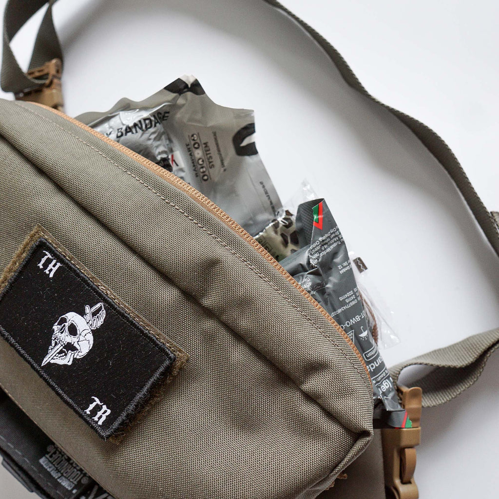 Specialist Utility Pack Detail – YKK Doppel-Reißverschluss und Verarbeitung