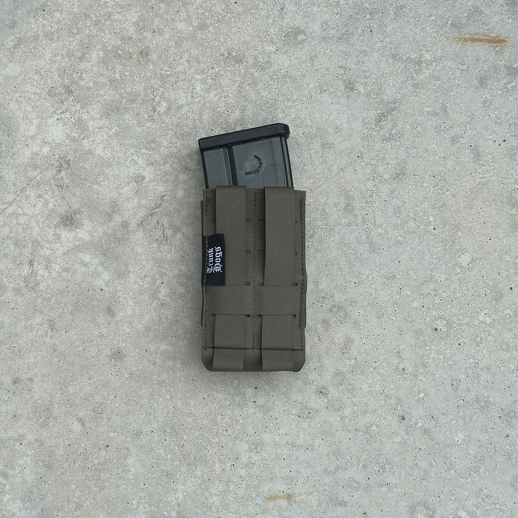 TUSK-ONE G36 Magazintasche Rückansicht mit Magazin